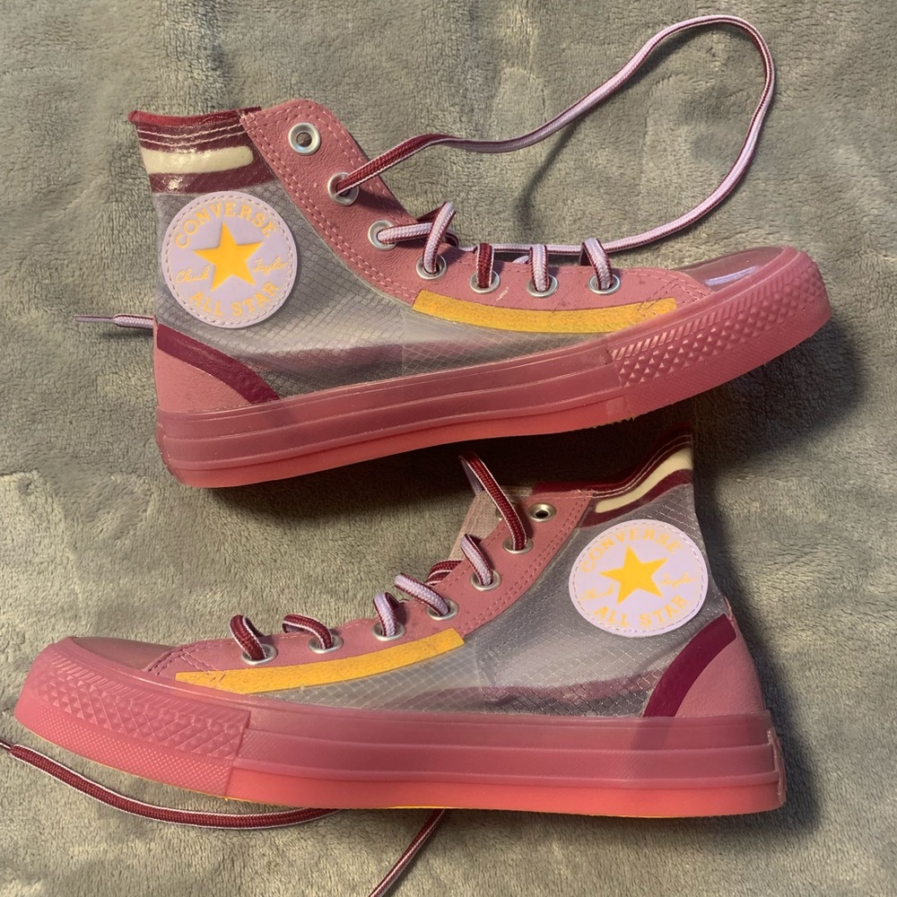 Brand new converse, never worn